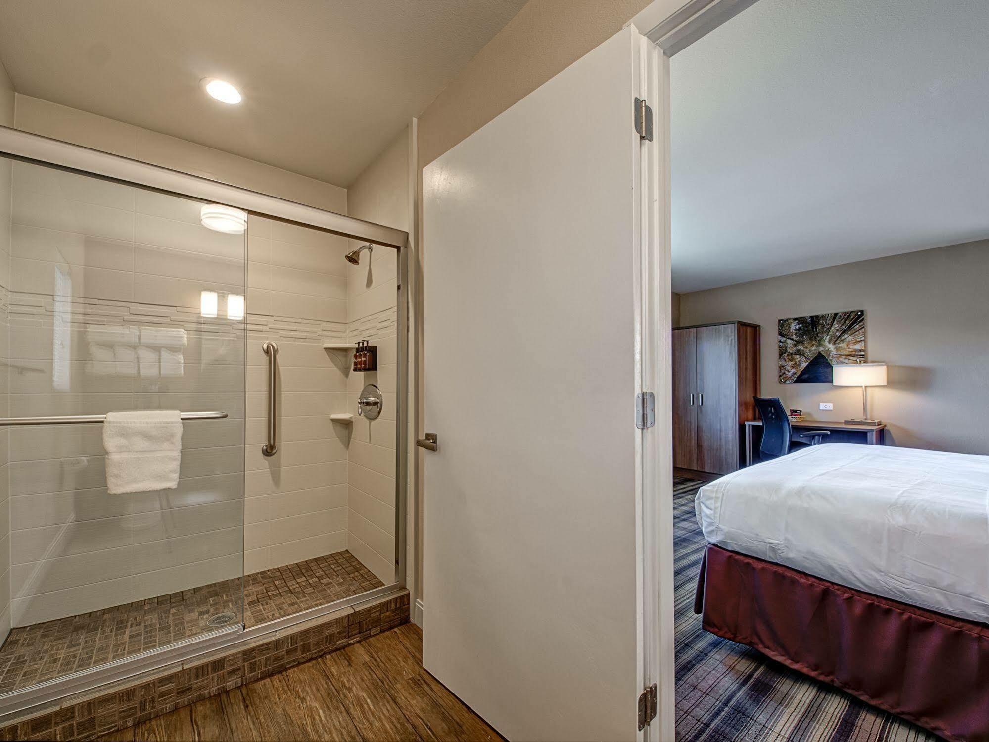 Boulder University Inn Esterno foto