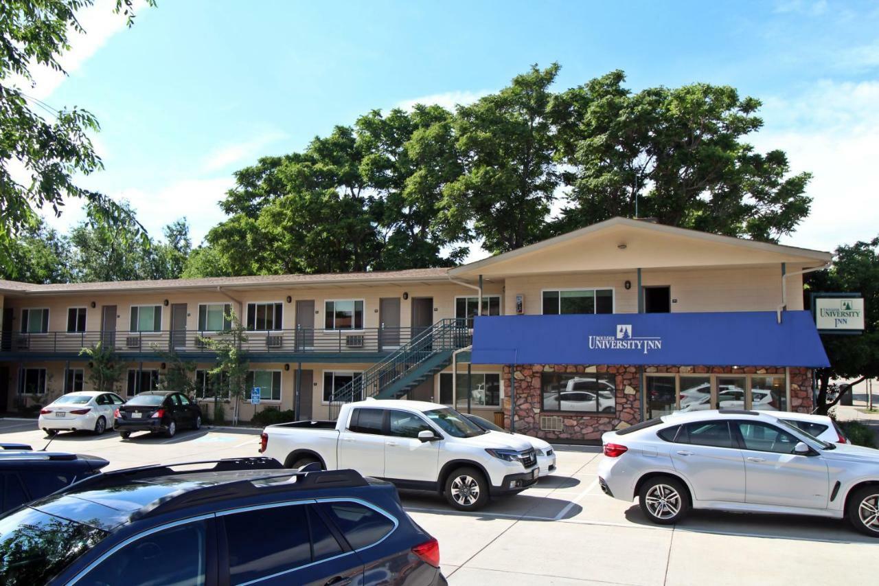 Boulder University Inn Esterno foto